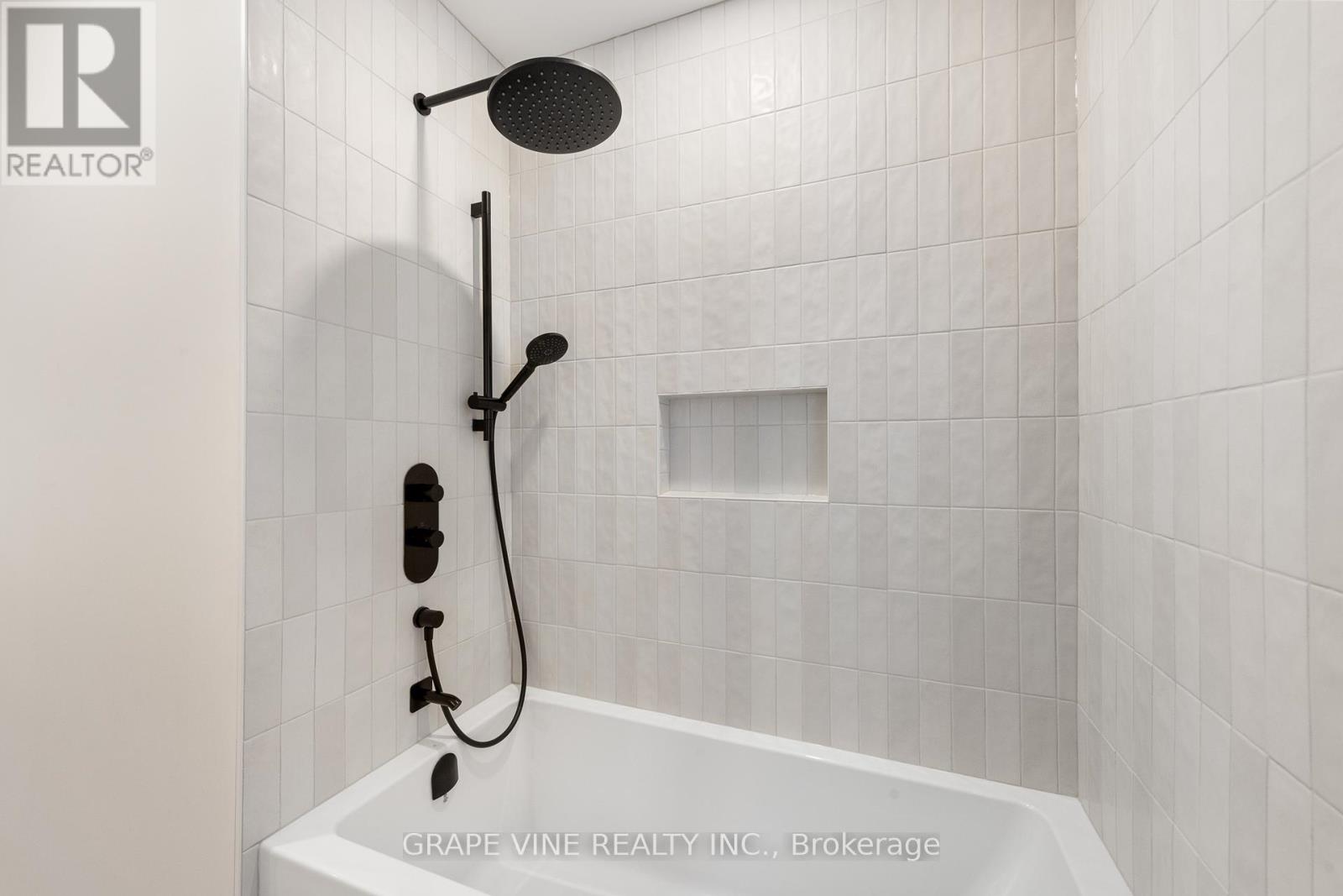1108A FALAISE ROAD — photo 31