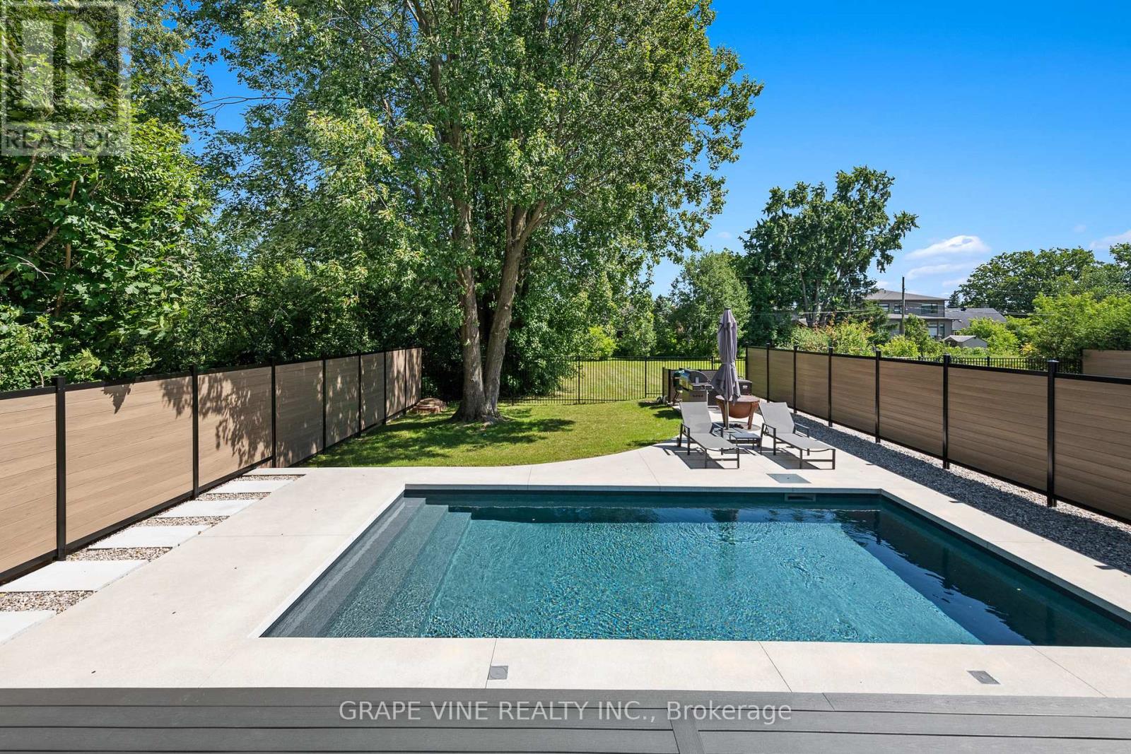 1108A FALAISE ROAD — photo 44