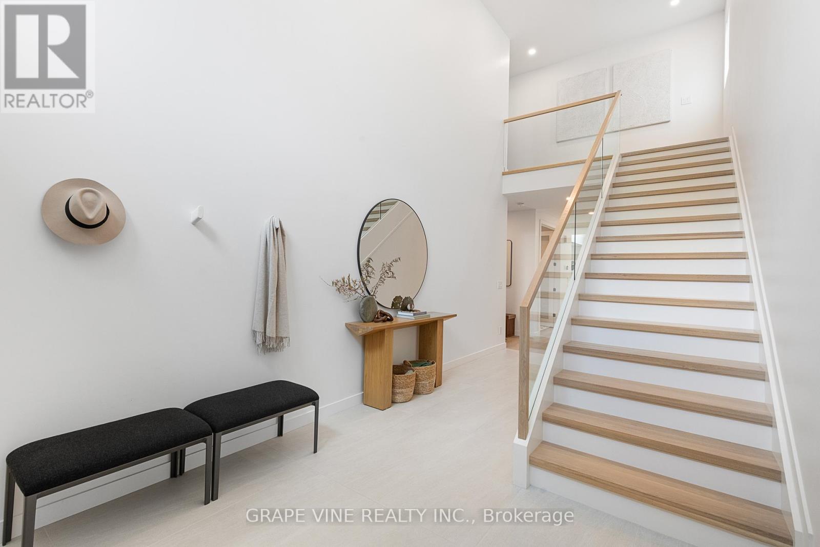 1108A FALAISE ROAD — photo 6