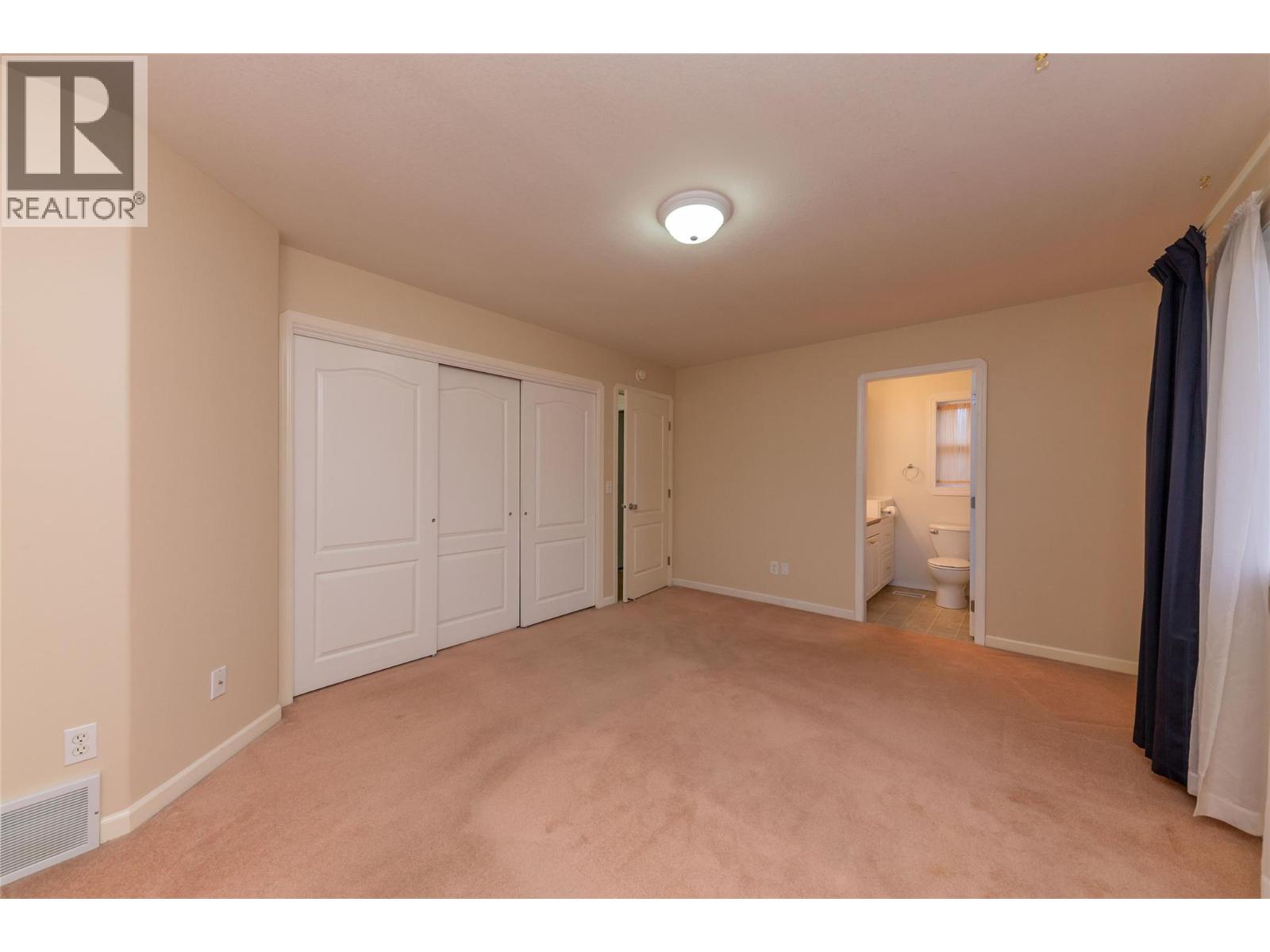 #3 723 Singh Street - 18