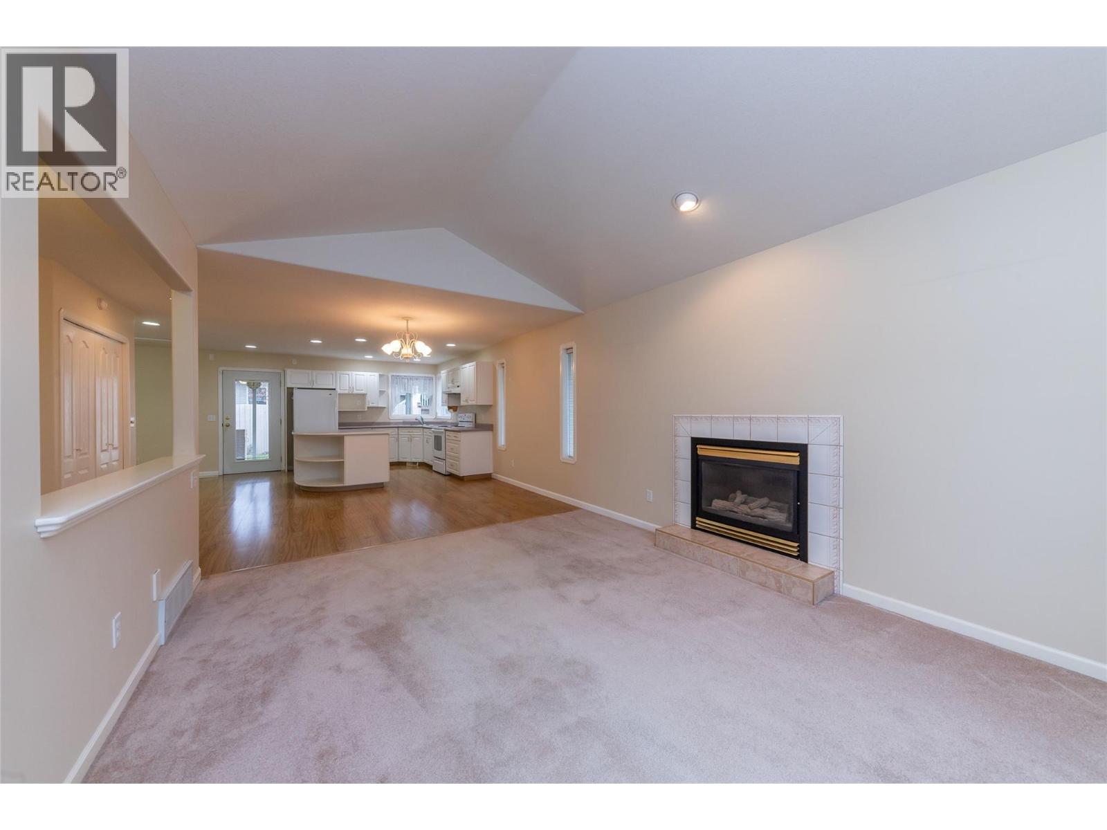 #3 723 Singh Street - 6