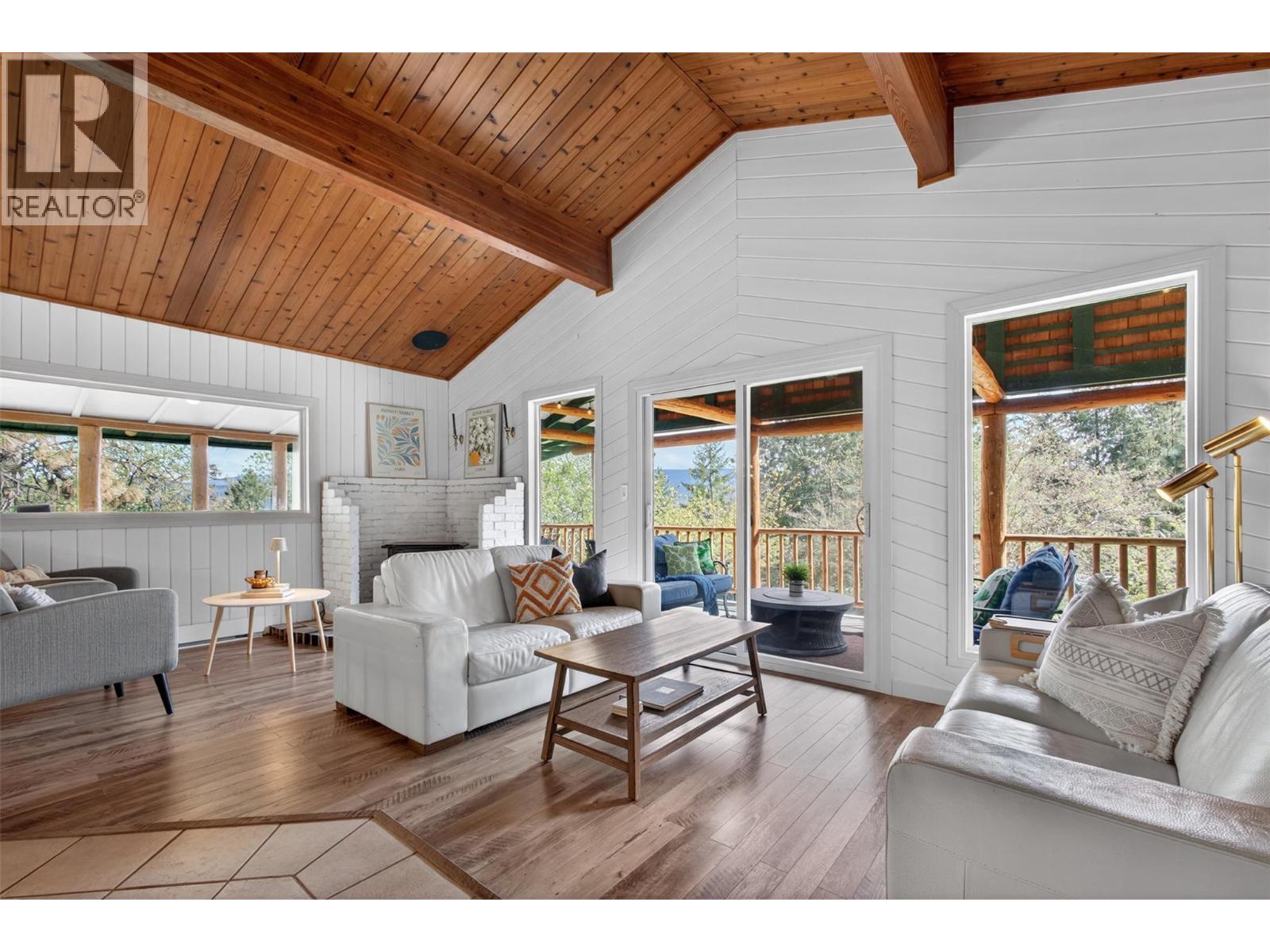 374 Kildare Way, Vernon