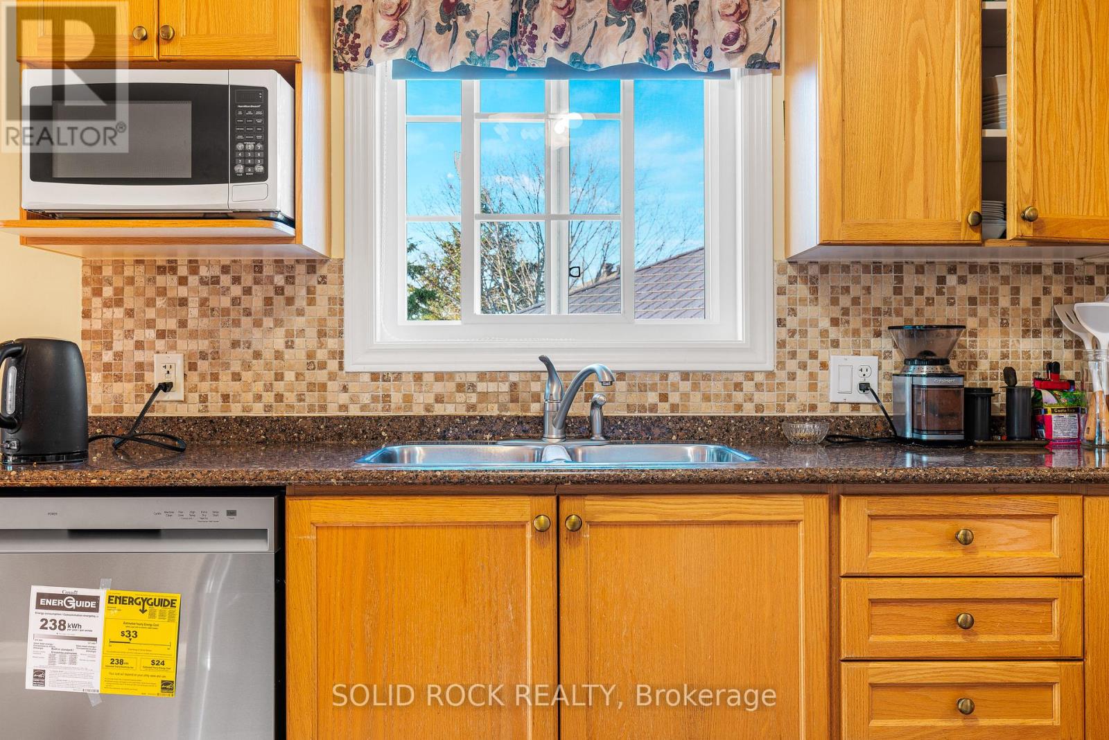 26 REGENCY PLACE - 15