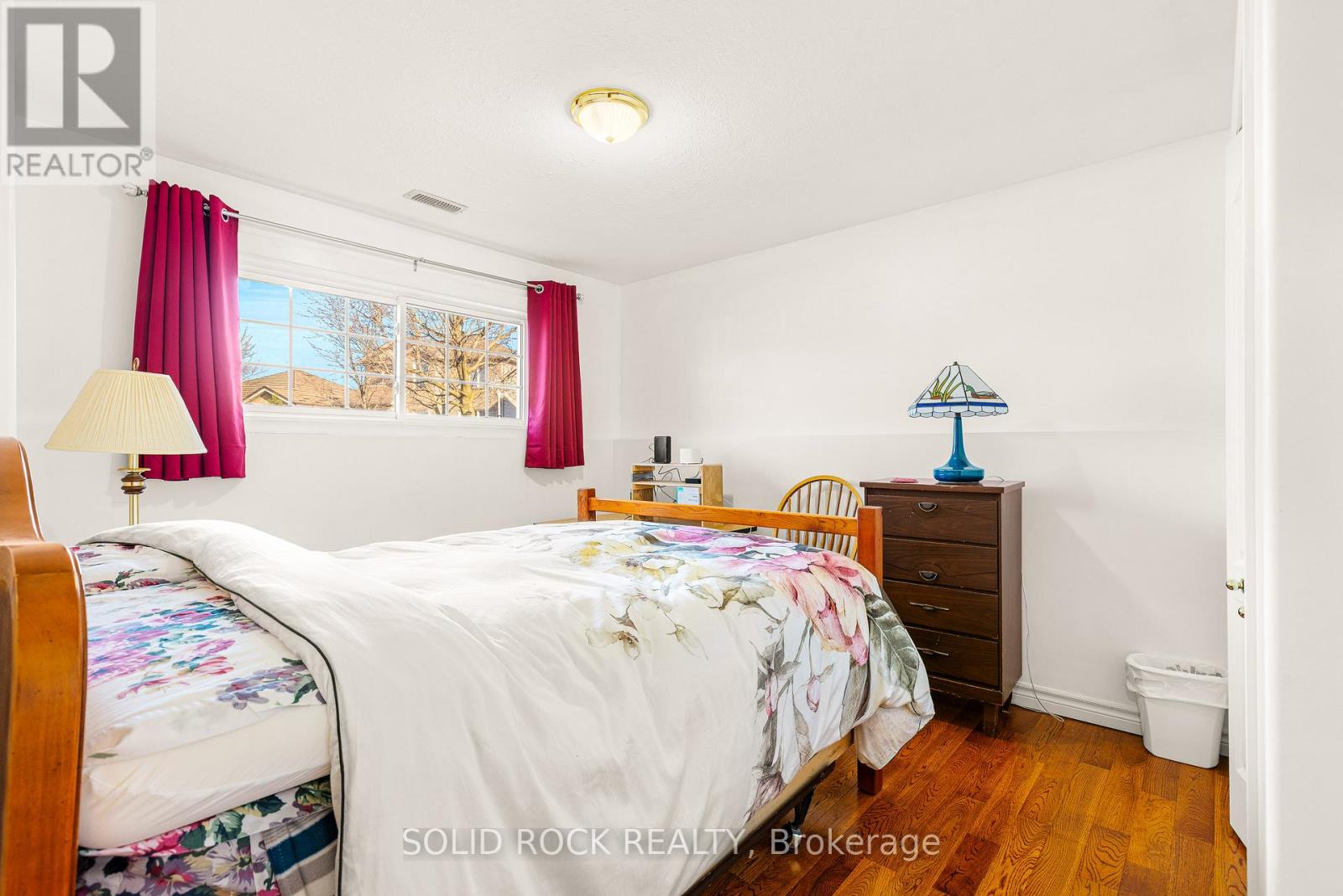 26 REGENCY PLACE - 28