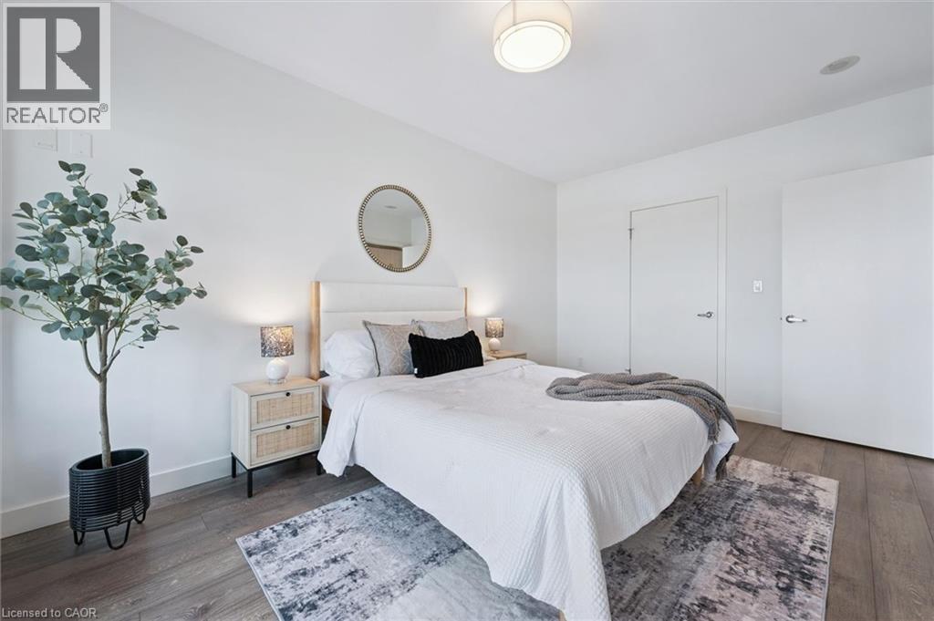1 VICTORIA Street S Unit# 1006, Kitchener, Ontario, N2G1G1 — Photo 14