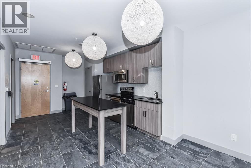 1 VICTORIA Street S Unit# 1006, Kitchener, Ontario, N2G1G1 — Photo 22