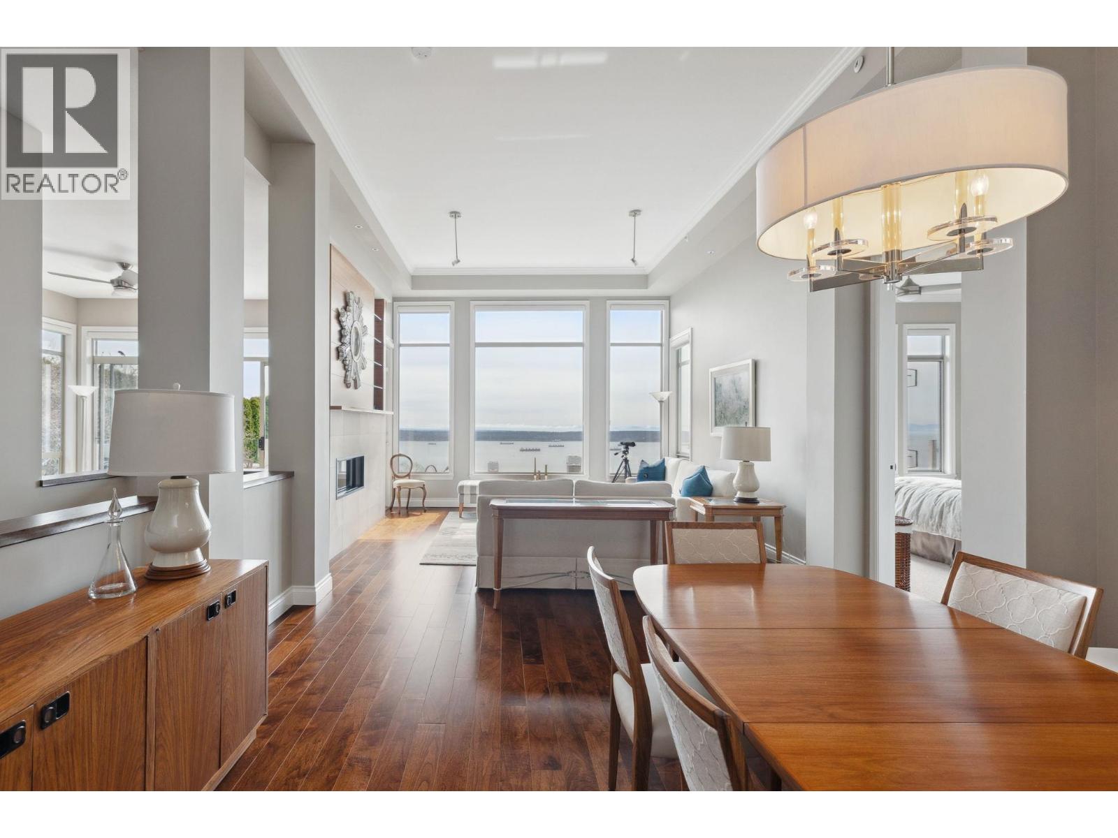 2416 CARR LANE, West Vancouver