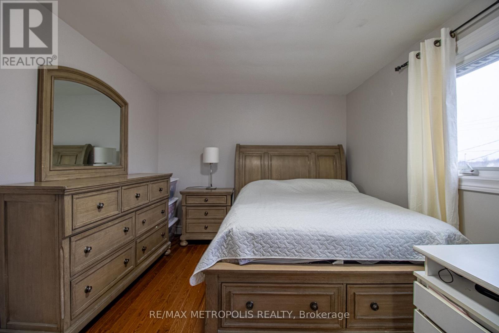 1098 CEDAR STREET — photo 15