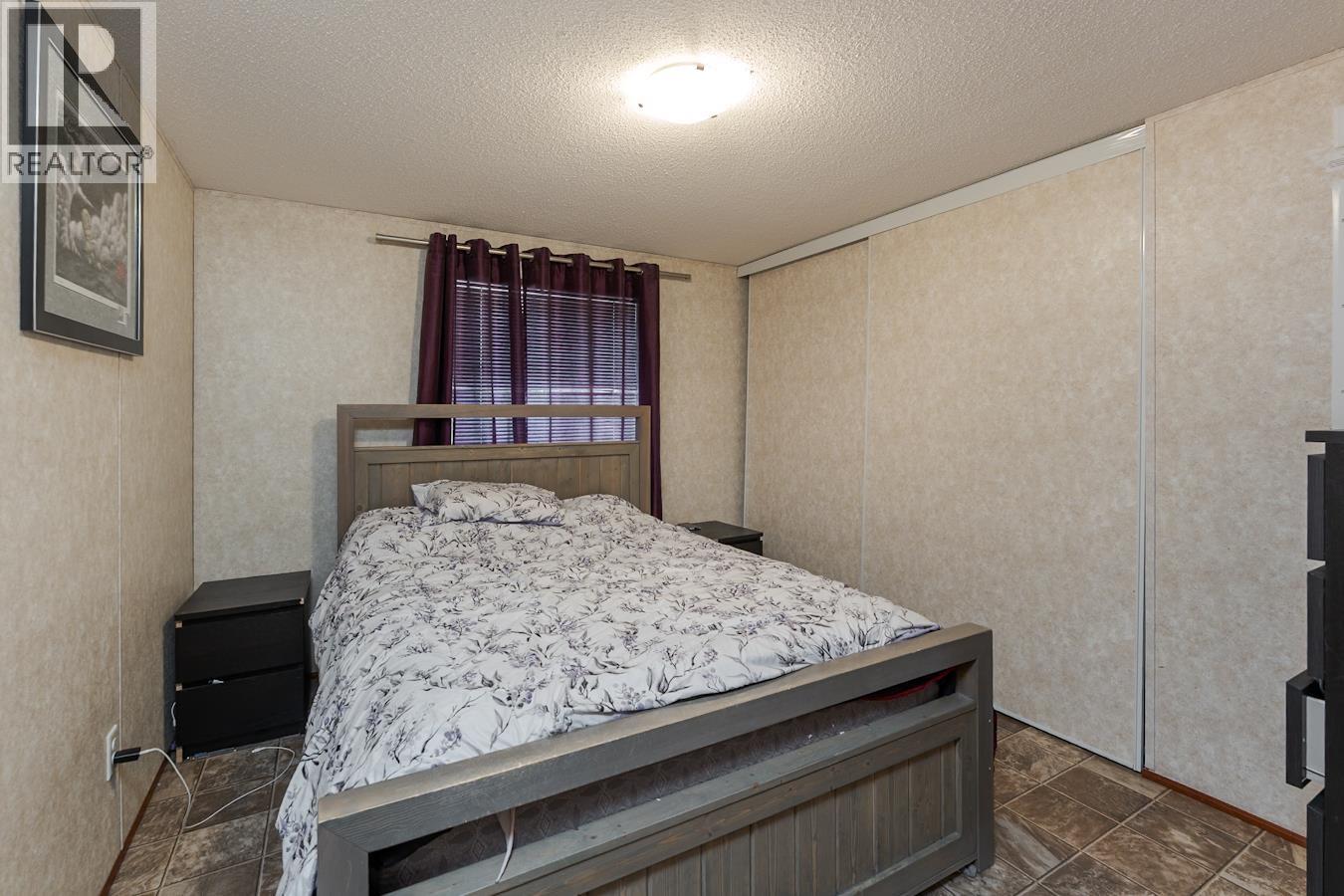 Photo 12 of 18 — 7235 TAFT DRIVE · Prince George, BC