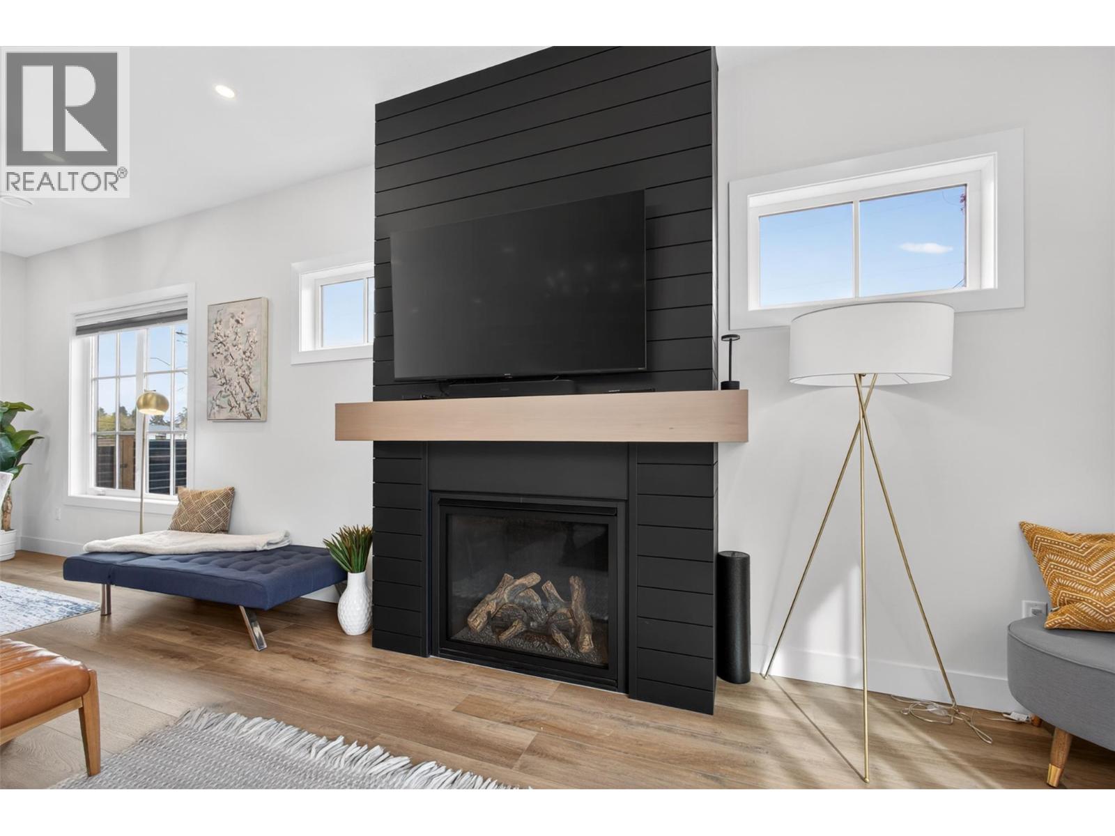  697 Balsam Road, Kelowna