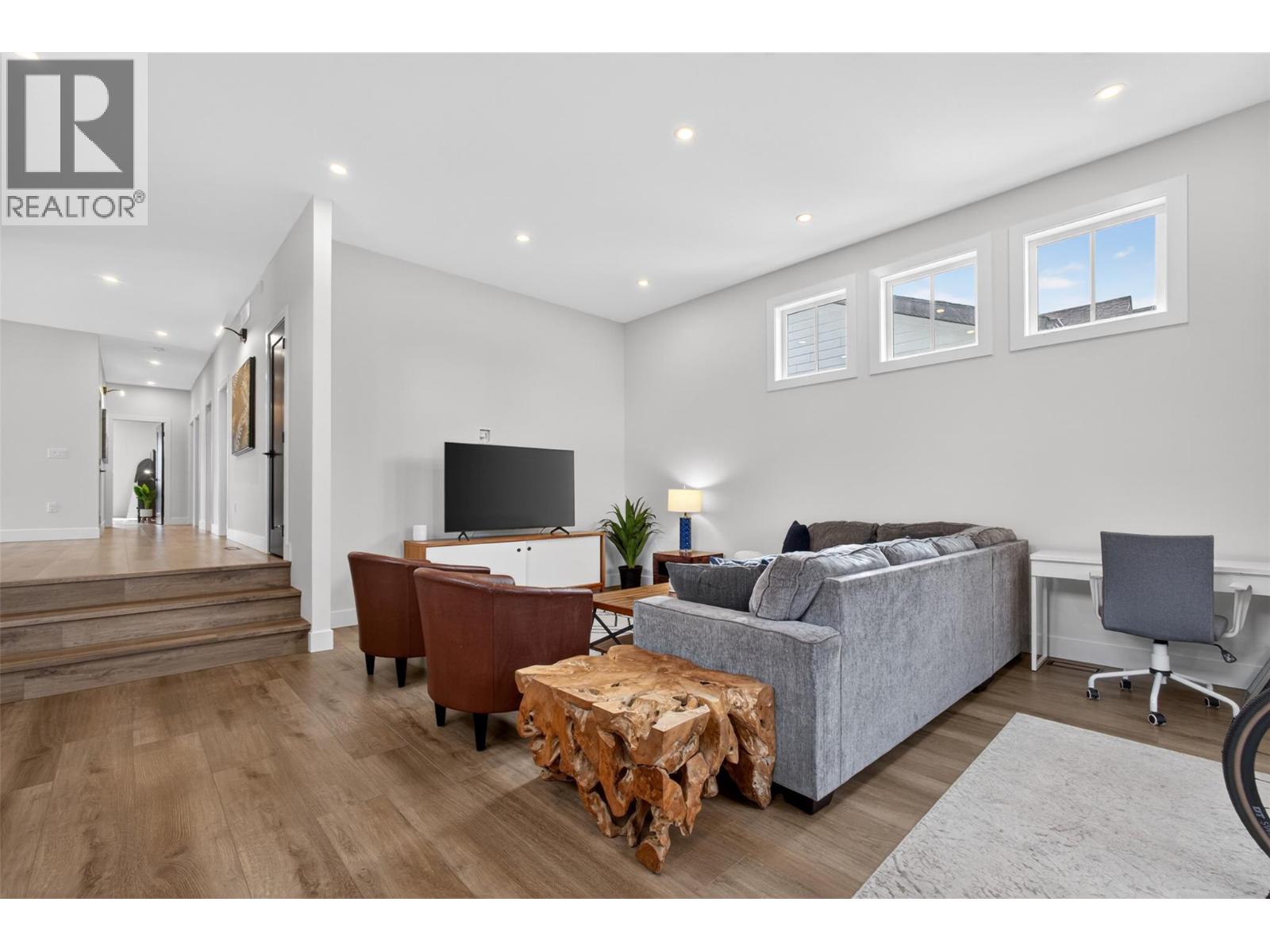  697 Balsam Road, Kelowna