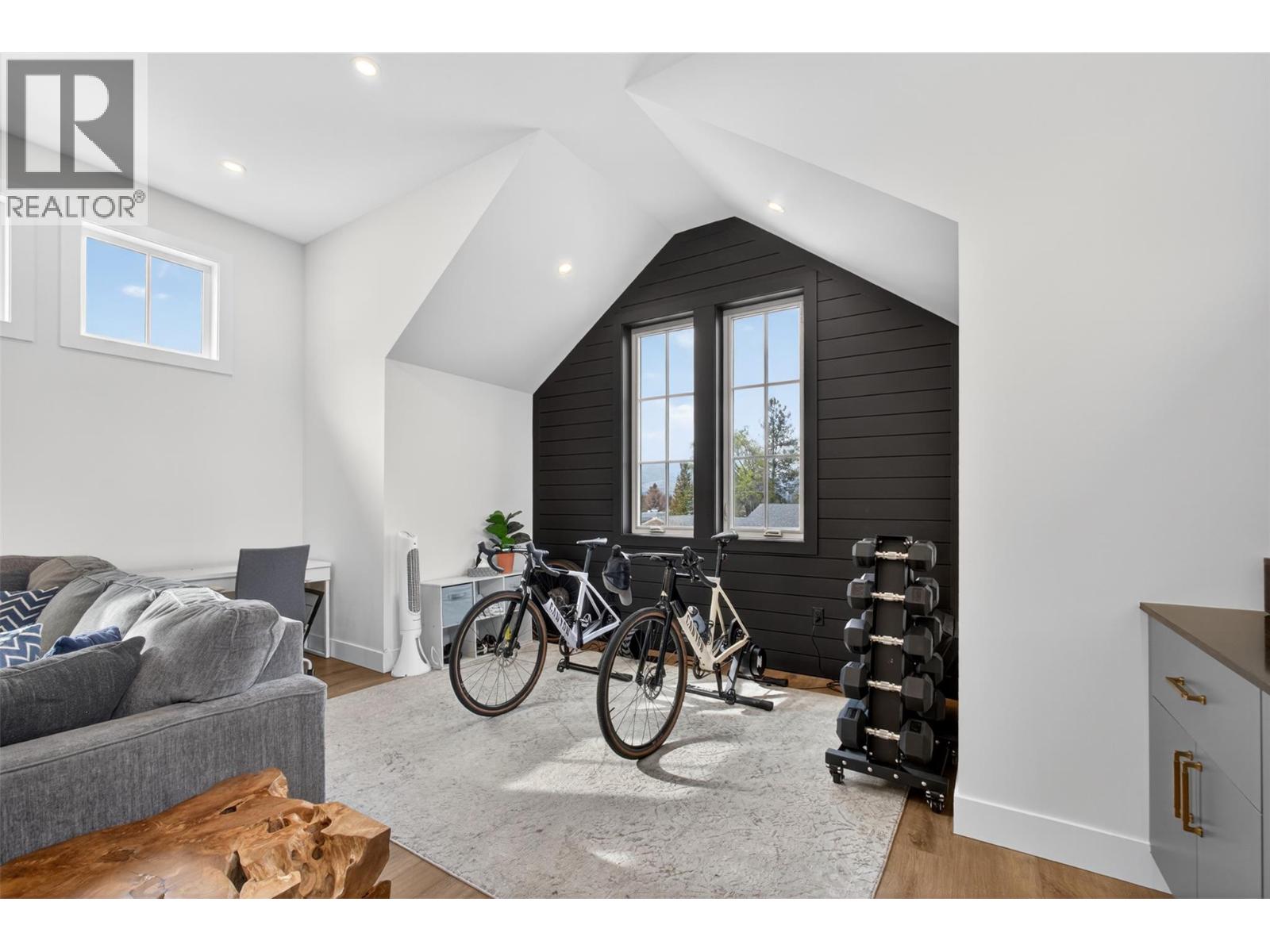  697 Balsam Road, Kelowna