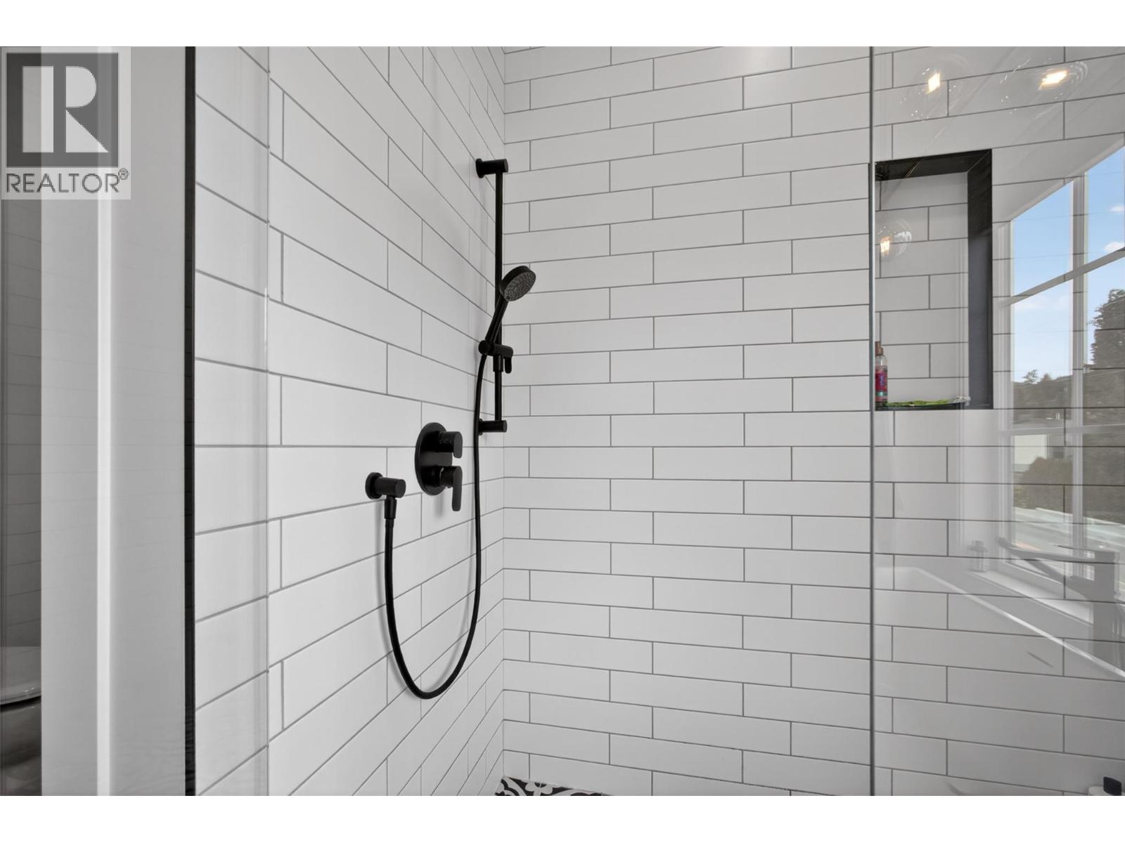  697 Balsam Road, Kelowna