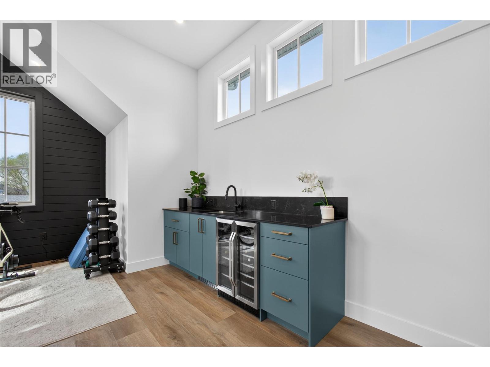  697 Balsam Road, Kelowna