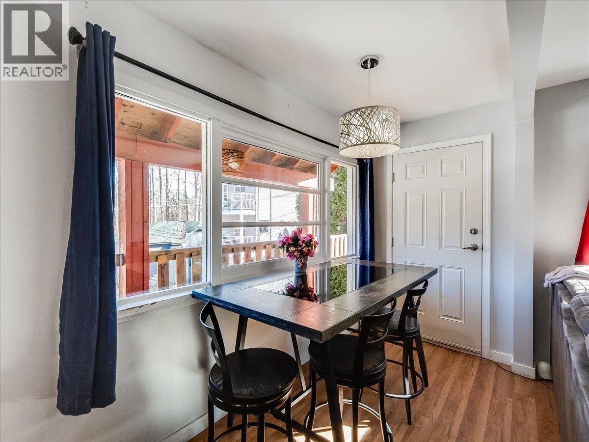 530 Turner Street - 26