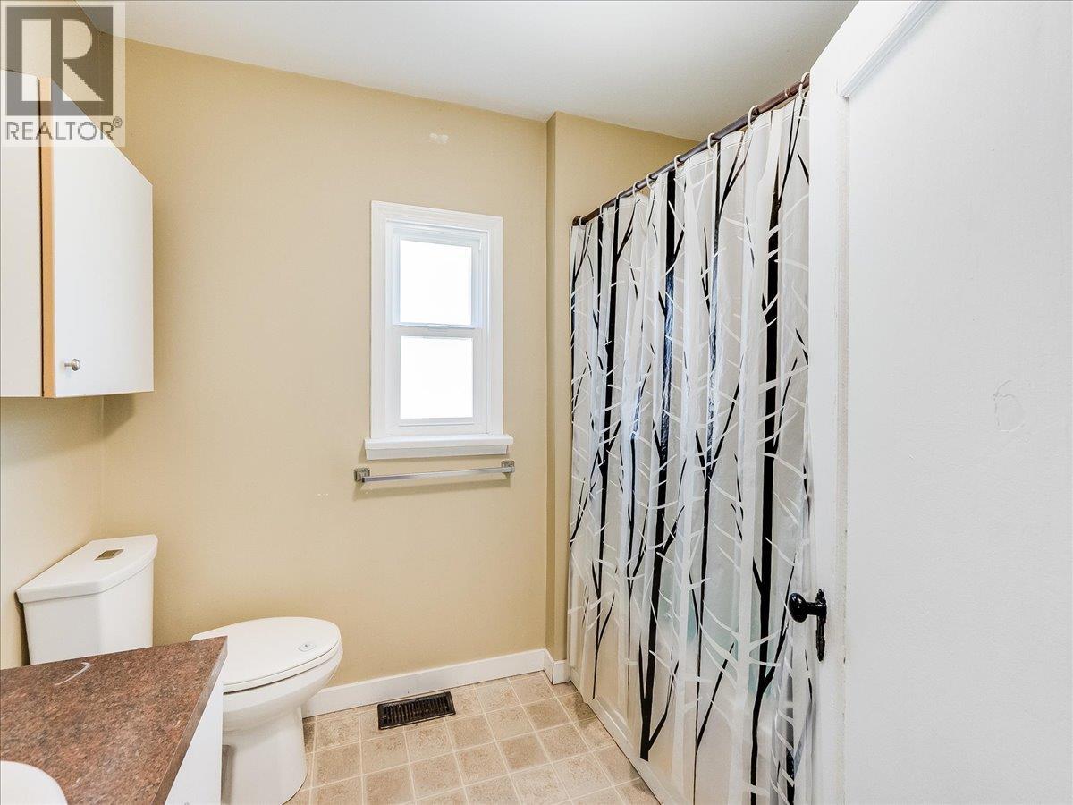 530 Turner Street - 29