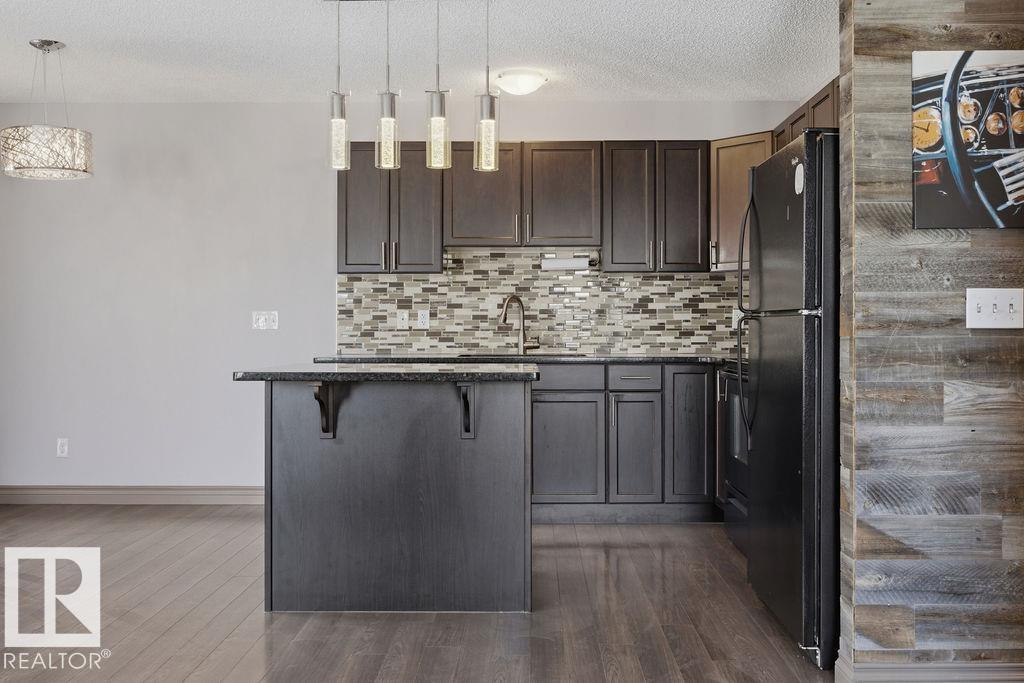 #21 2005 70 ST SW, Edmonton