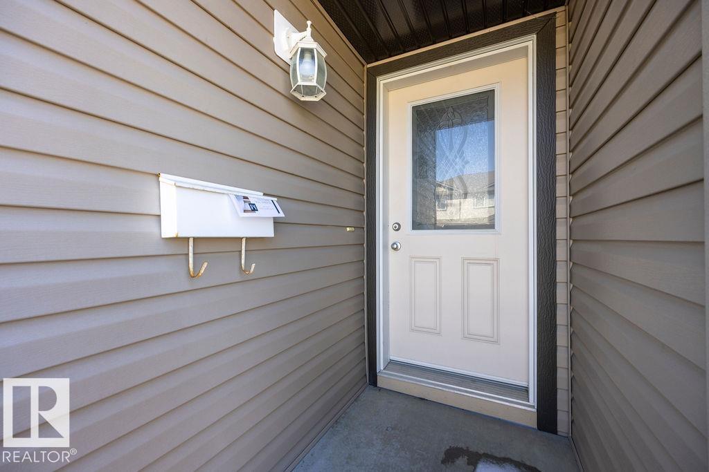 #21 2005 70 ST SW, Edmonton