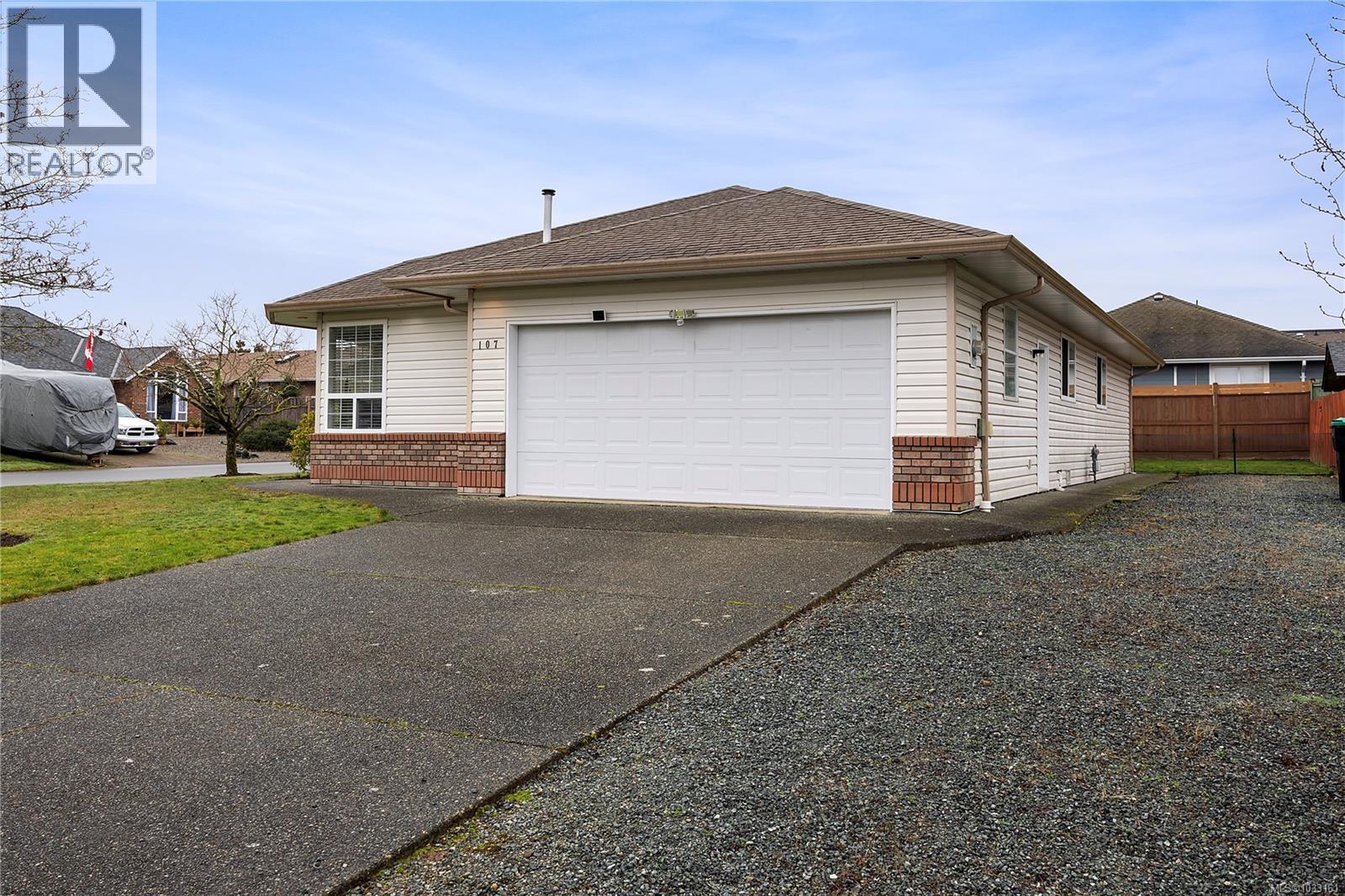 107 Acacia St S - 37