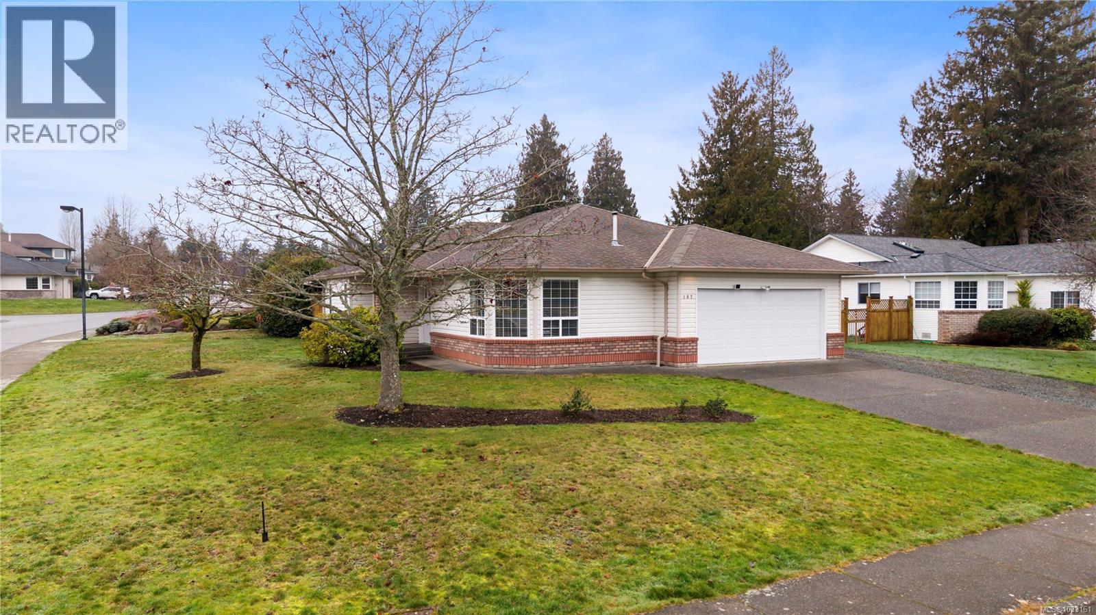 107 Acacia St S - 50