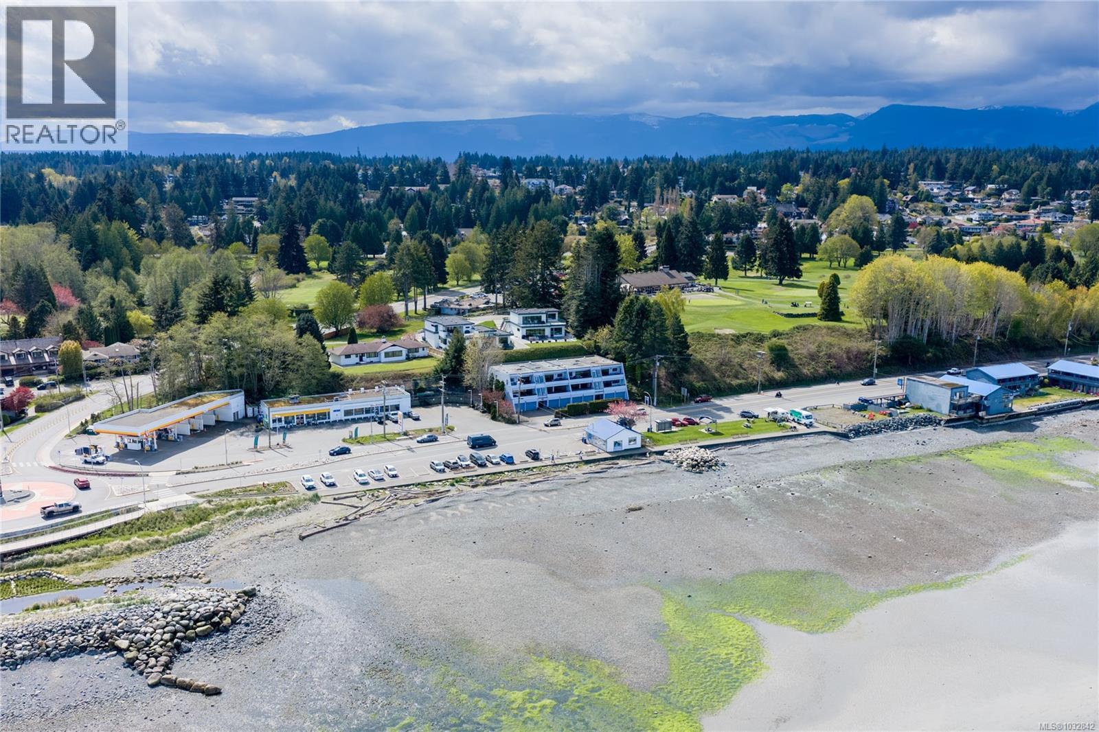 #2 2734 ISLAND HWY W - 20