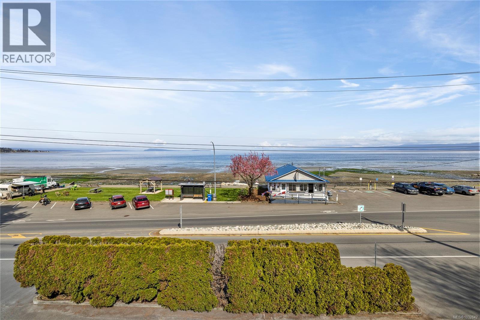 #2 2734 ISLAND HWY W - 22