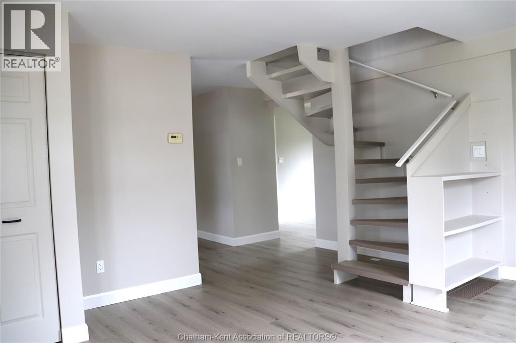 190 Catherine STREET - 5