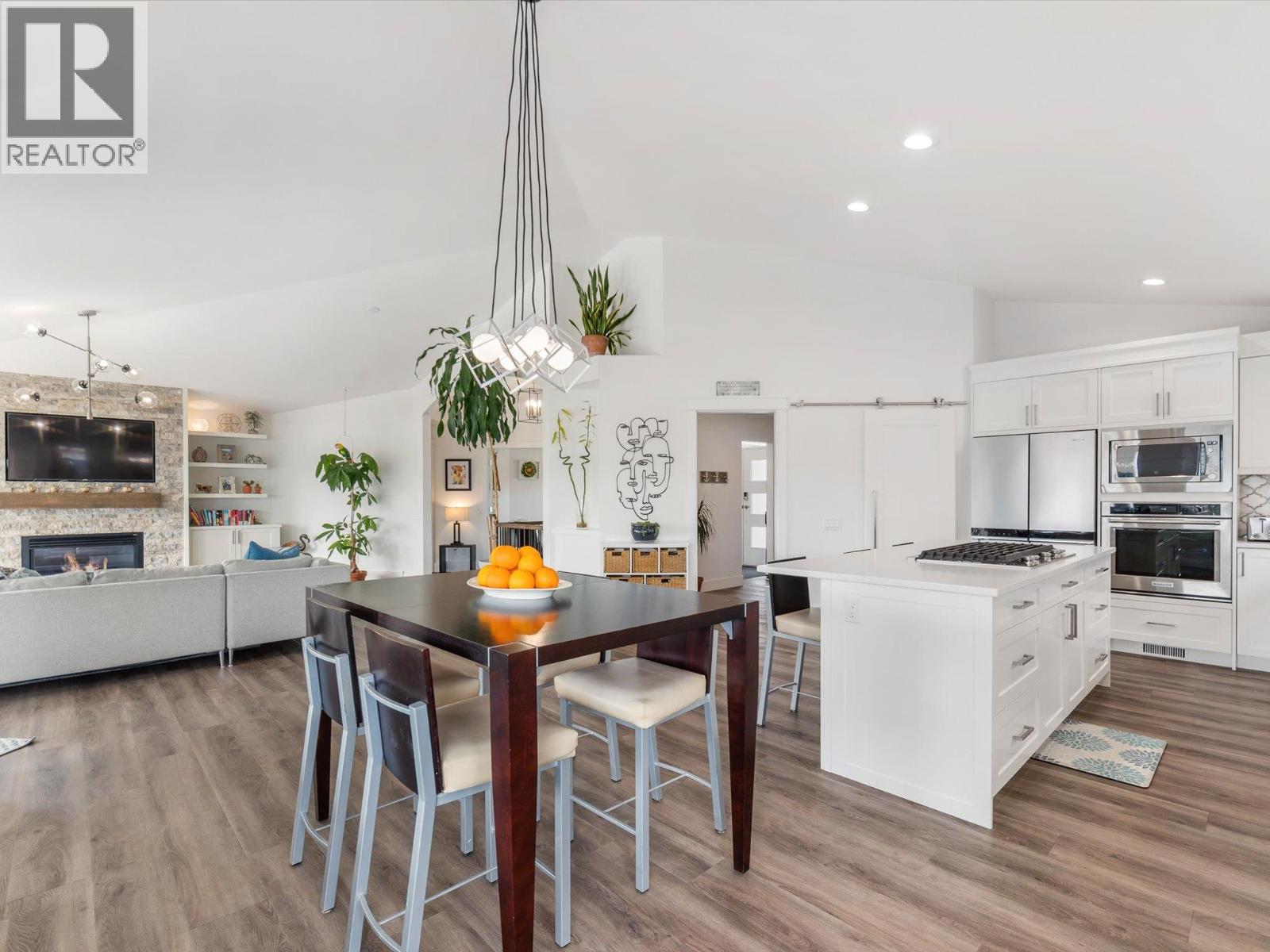  1653 Braeburn Court, West Kelowna