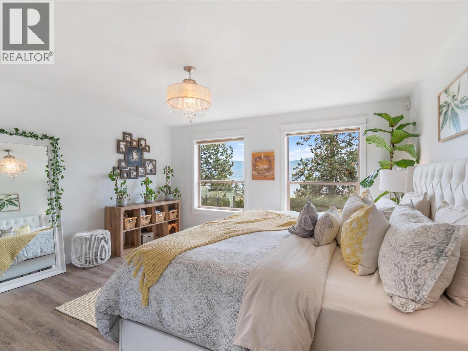  1653 Braeburn Court, West Kelowna