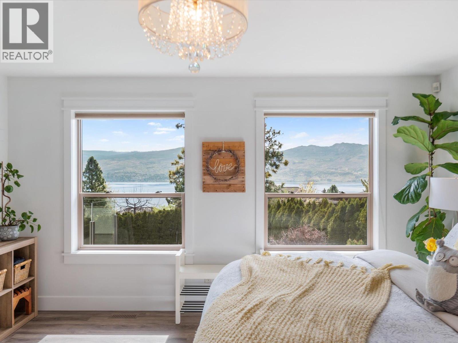  1653 Braeburn Court, West Kelowna