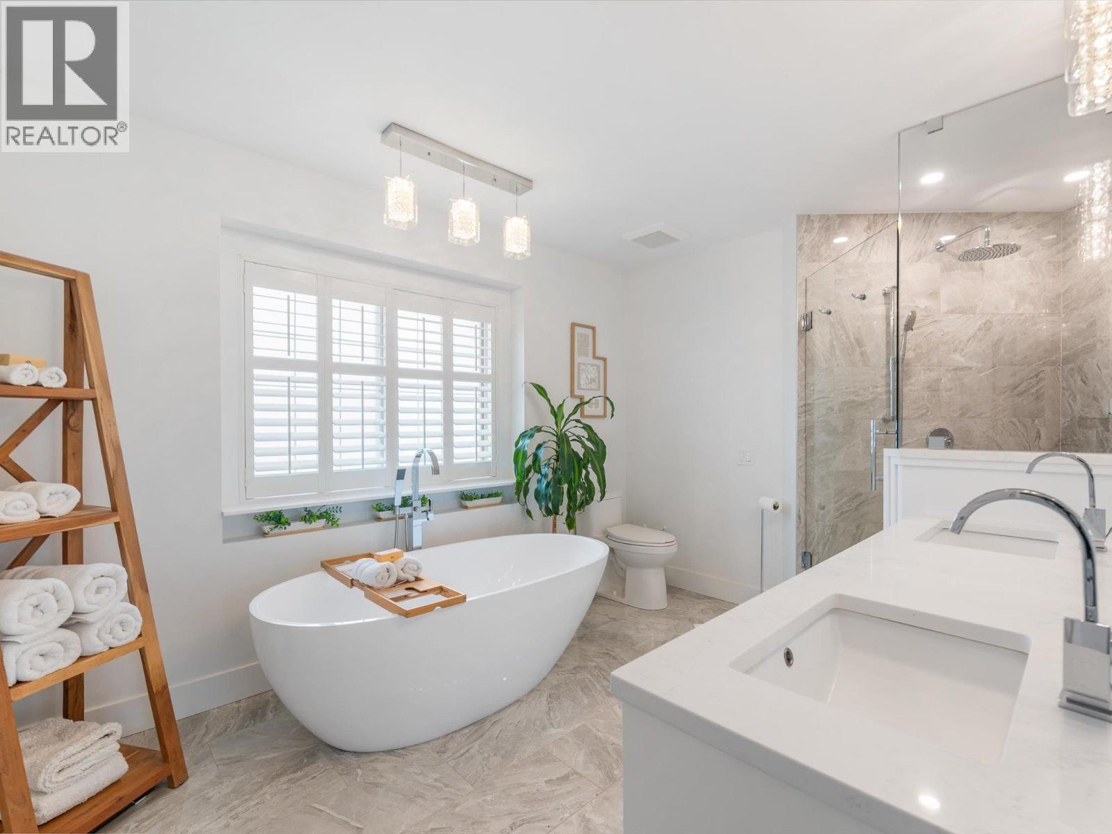  1653 Braeburn Court, West Kelowna