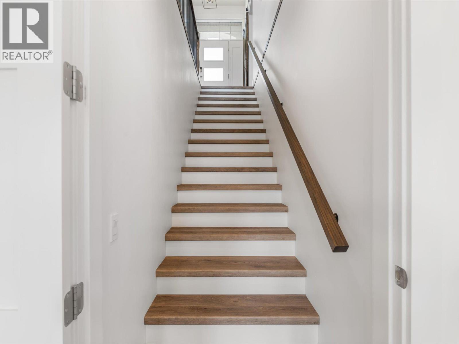  1653 Braeburn Court, West Kelowna