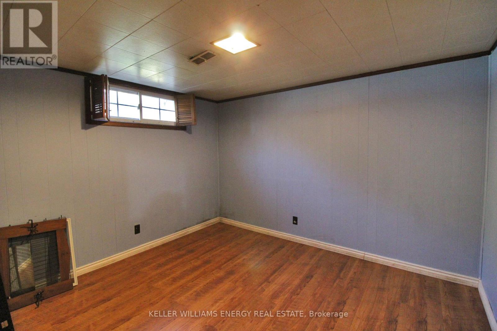630 BUCHAN AVENUE - 21