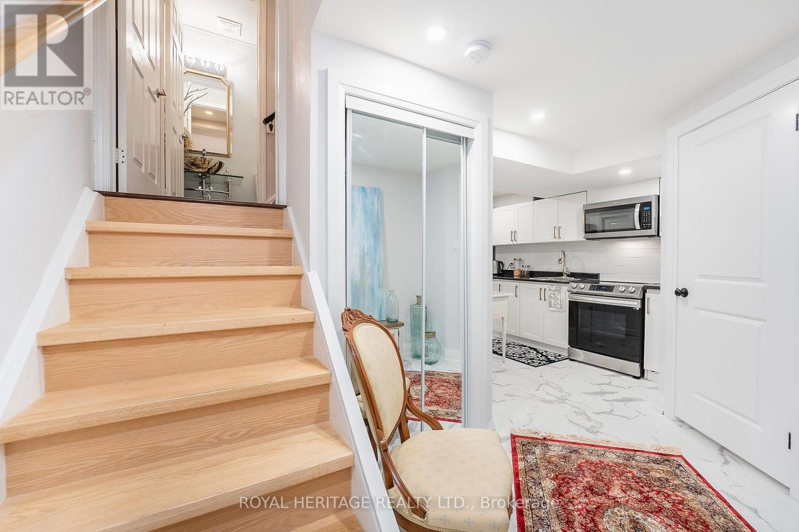 2158 BIRCHLEAF LANE - 14