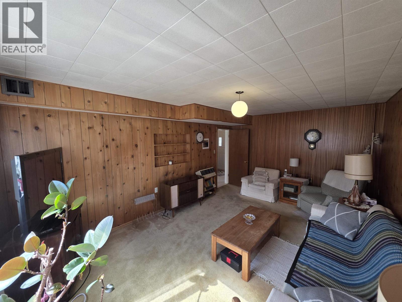 4815 DAVIS AVENUE - 21