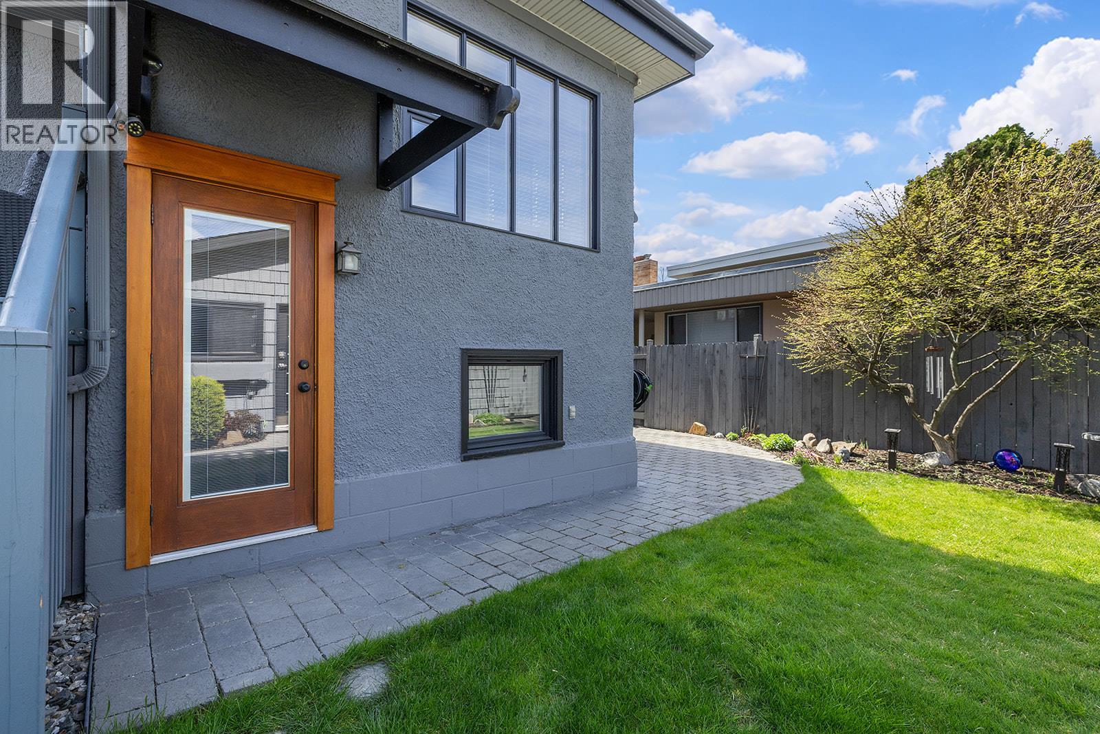 354 Burne Avenue, Kelowna