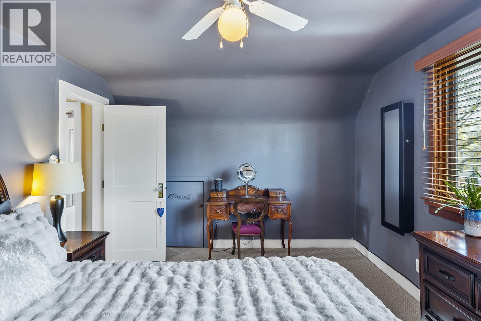 354 Burne Avenue, Kelowna