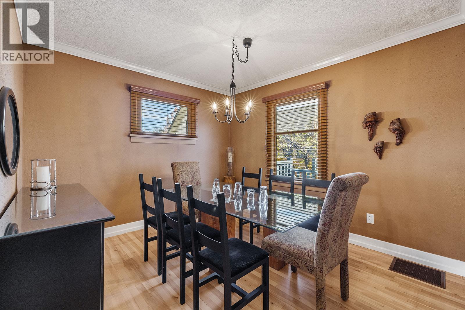 354 Burne Avenue, Kelowna