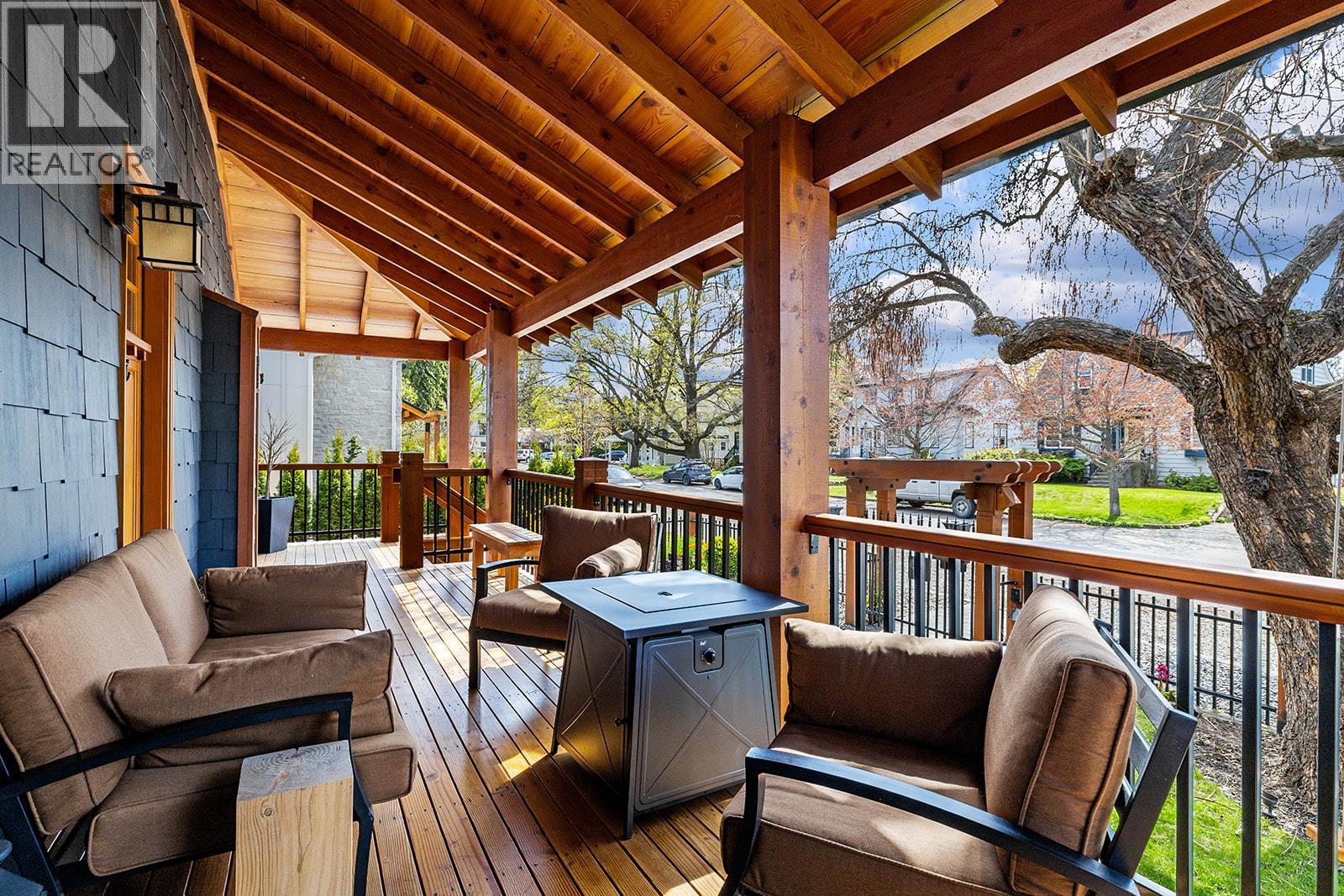 354 Burne Avenue, Kelowna