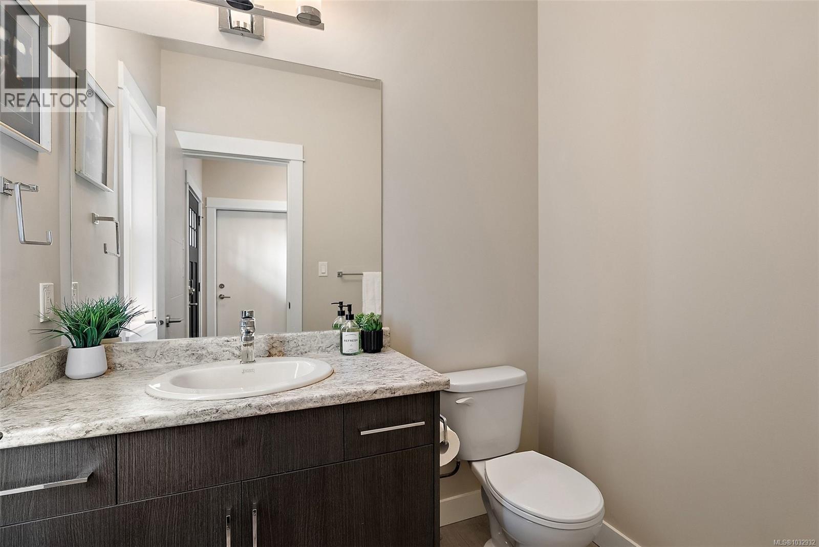 6 Massey Pl - Image 2