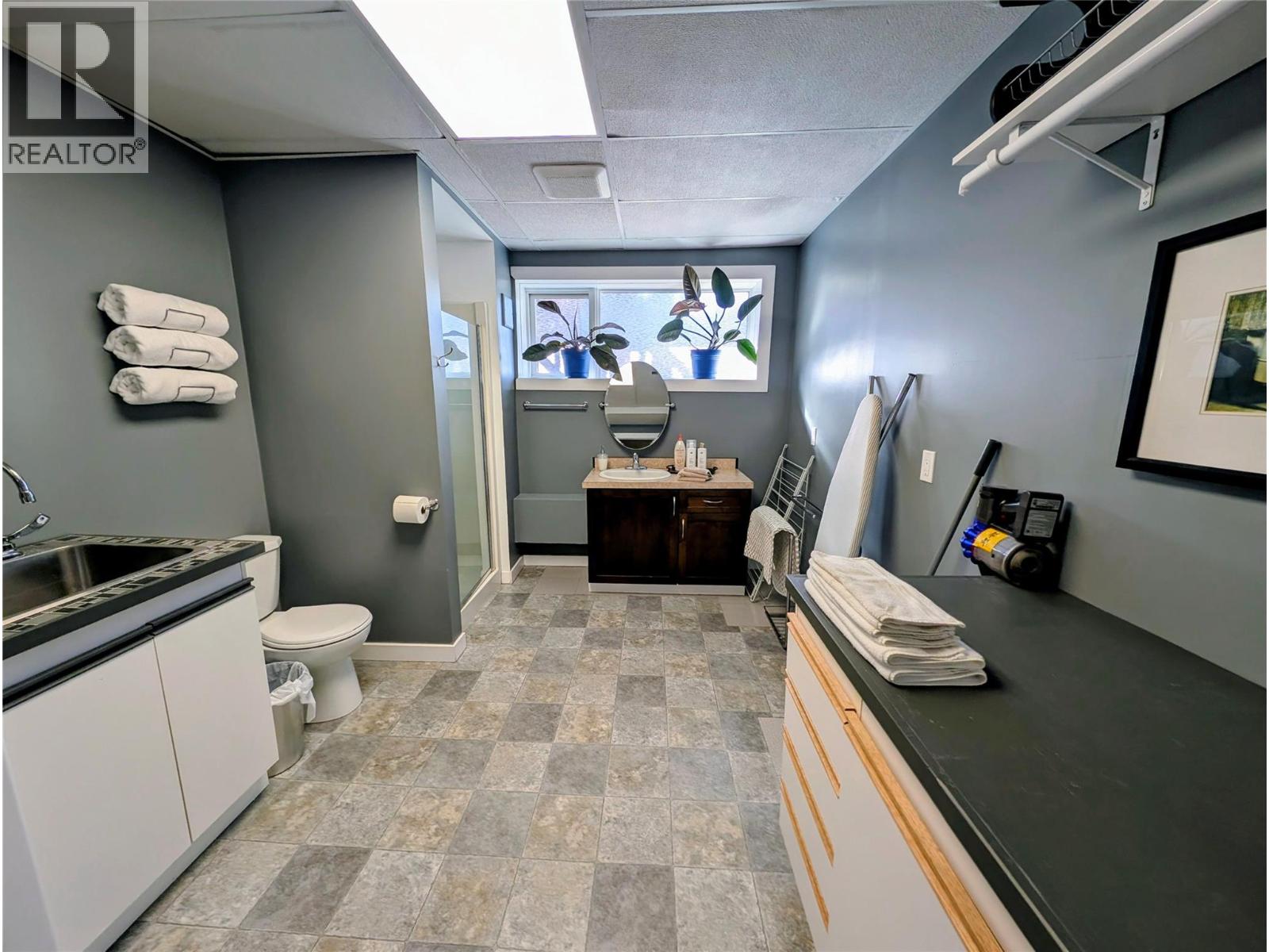 348 DALADON Place - 18