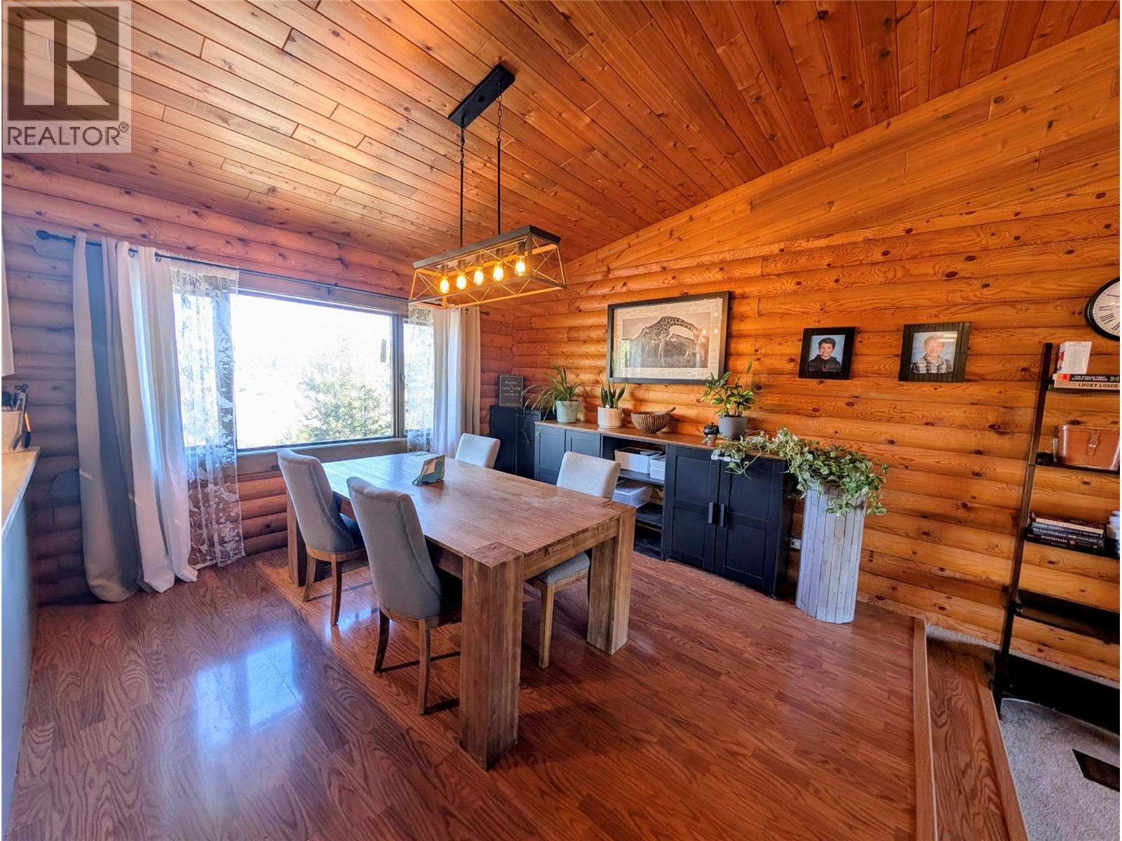 348 DALADON Place - 5