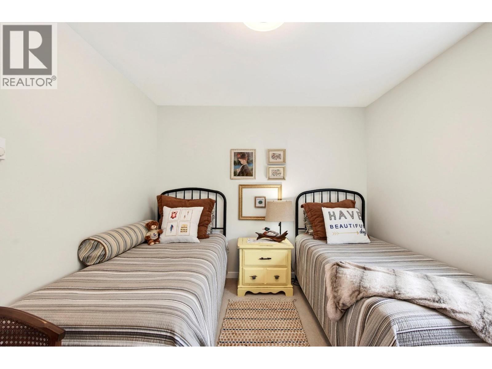 #25 1801 Paul Lake Road - 28