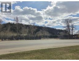 2707 Queensway Street, Prince George, BC V2L4M3 Photo 13