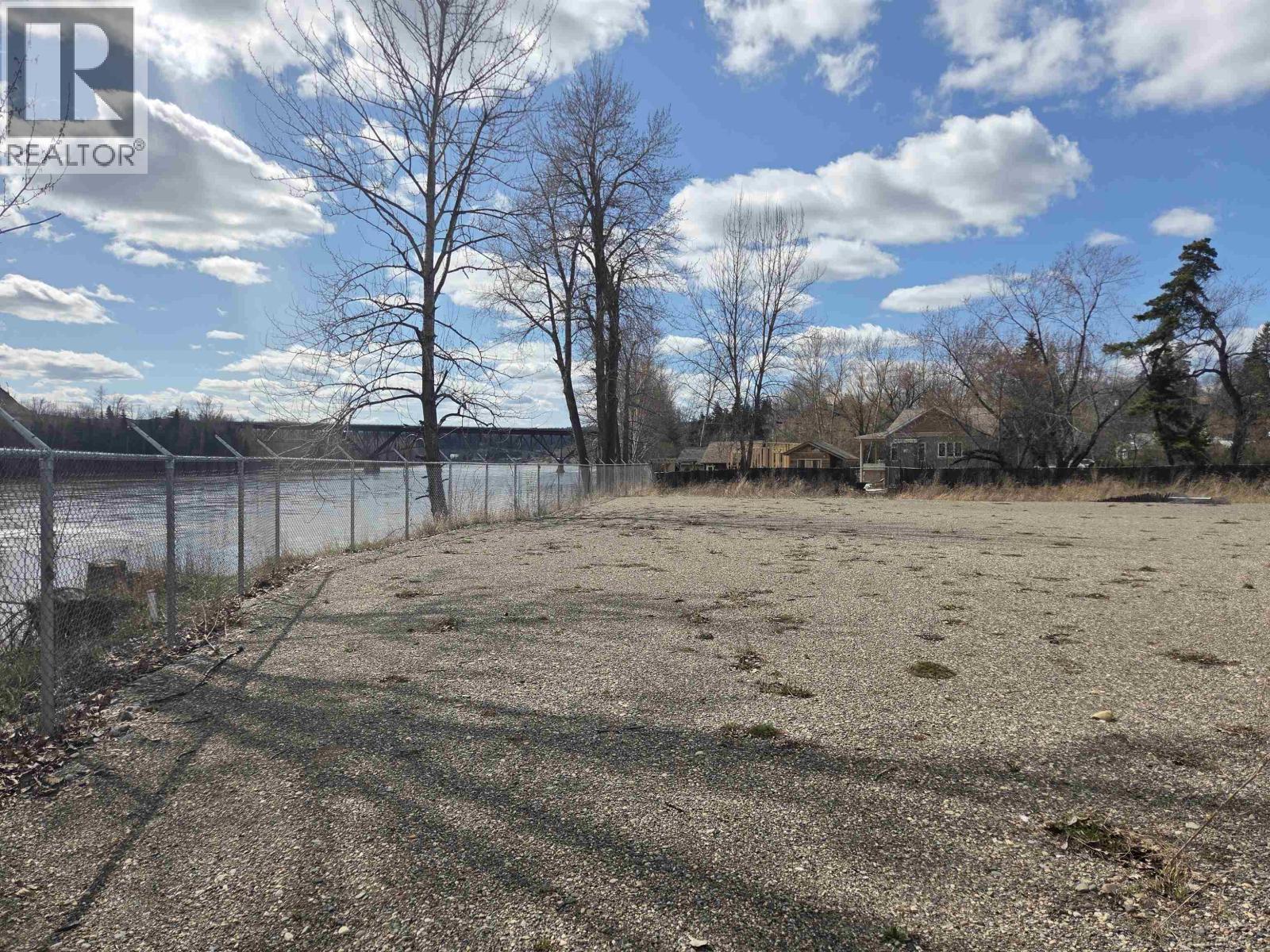 Dining room of 2707 QUEENSWAY STREET · Prince George, BC