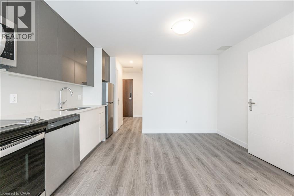 60 FREDERICK Street Unit# 3004, Kitchener, Ontario, N2H0C7 — Photo 8