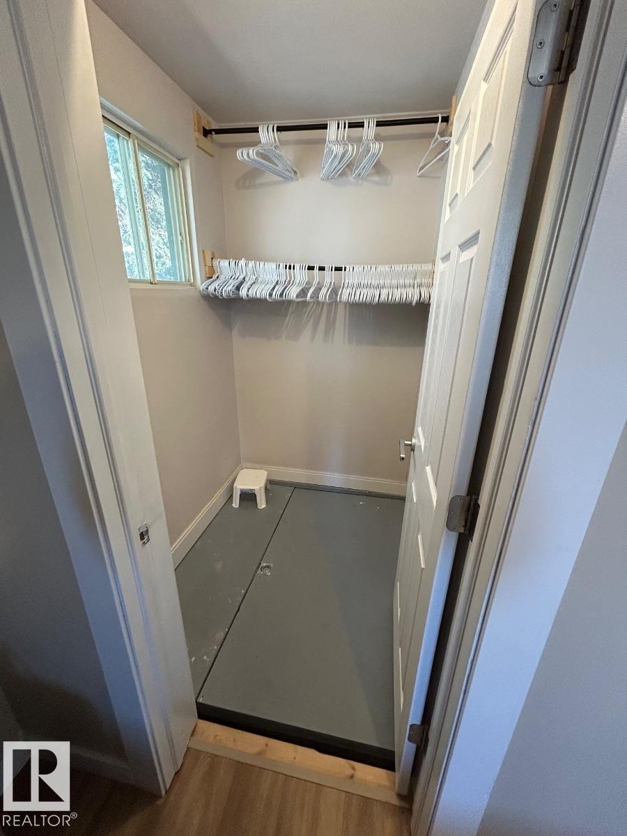 11017 38 ST NW, Edmonton