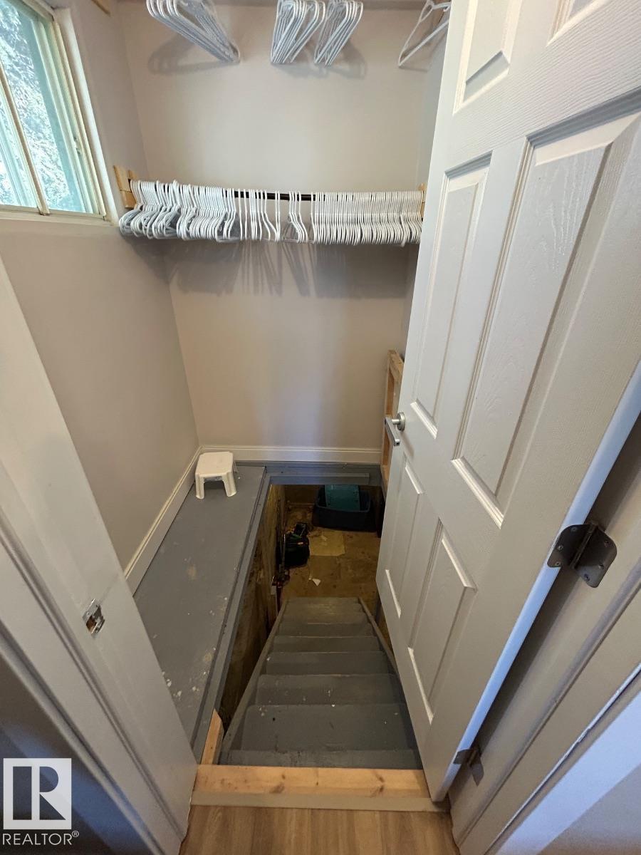 11017 38 ST NW, Edmonton