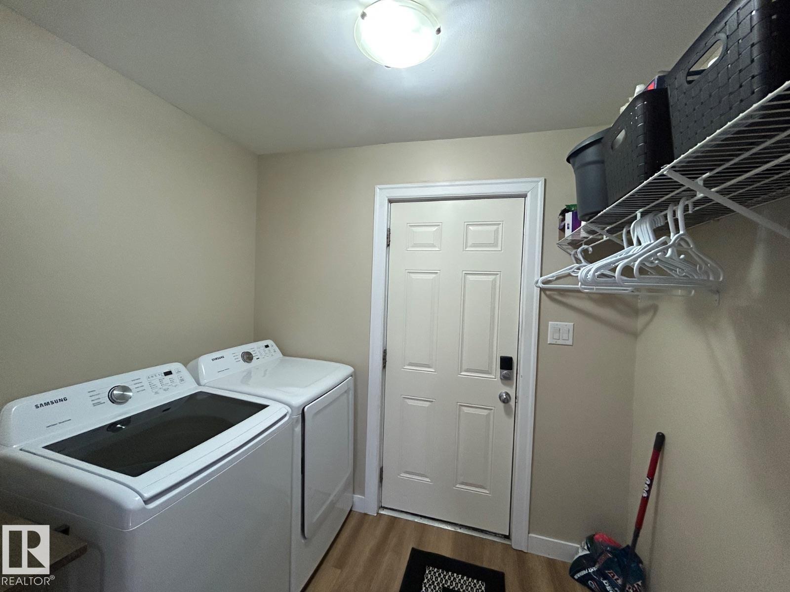 11017 38 ST NW, Edmonton