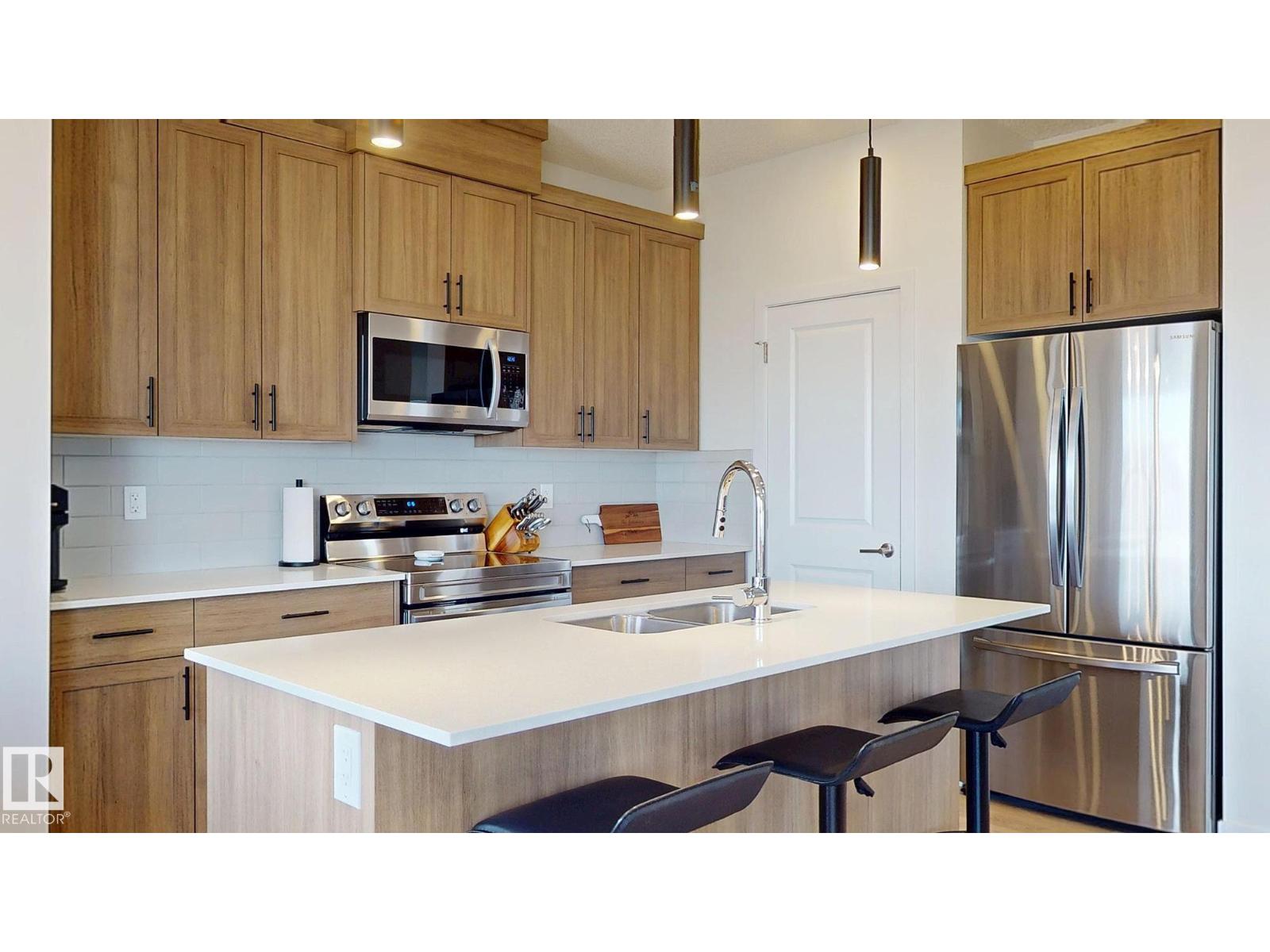 2808 152 AV NW, Edmonton